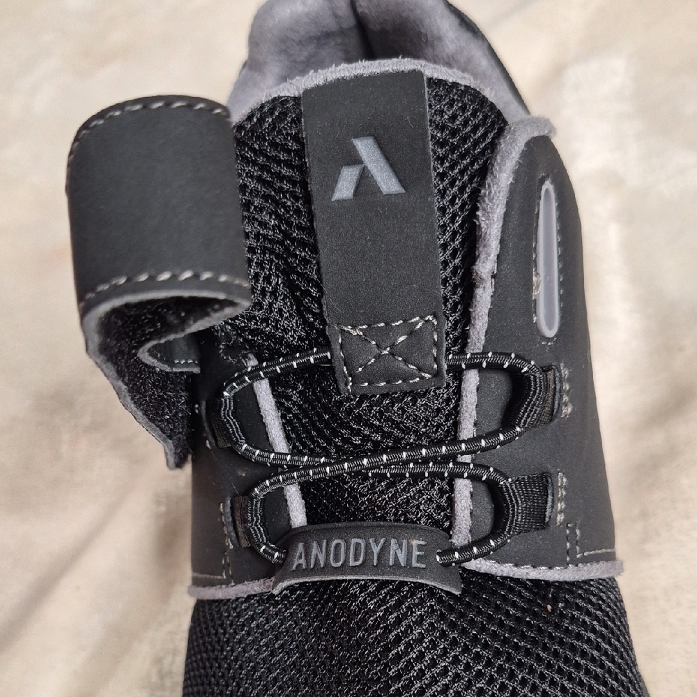 Men's Black Athletic Anodyne Shoes Size 7W - Picture 2 of 14